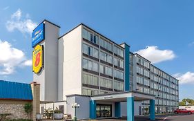 Baymont By Wyndham Laredo